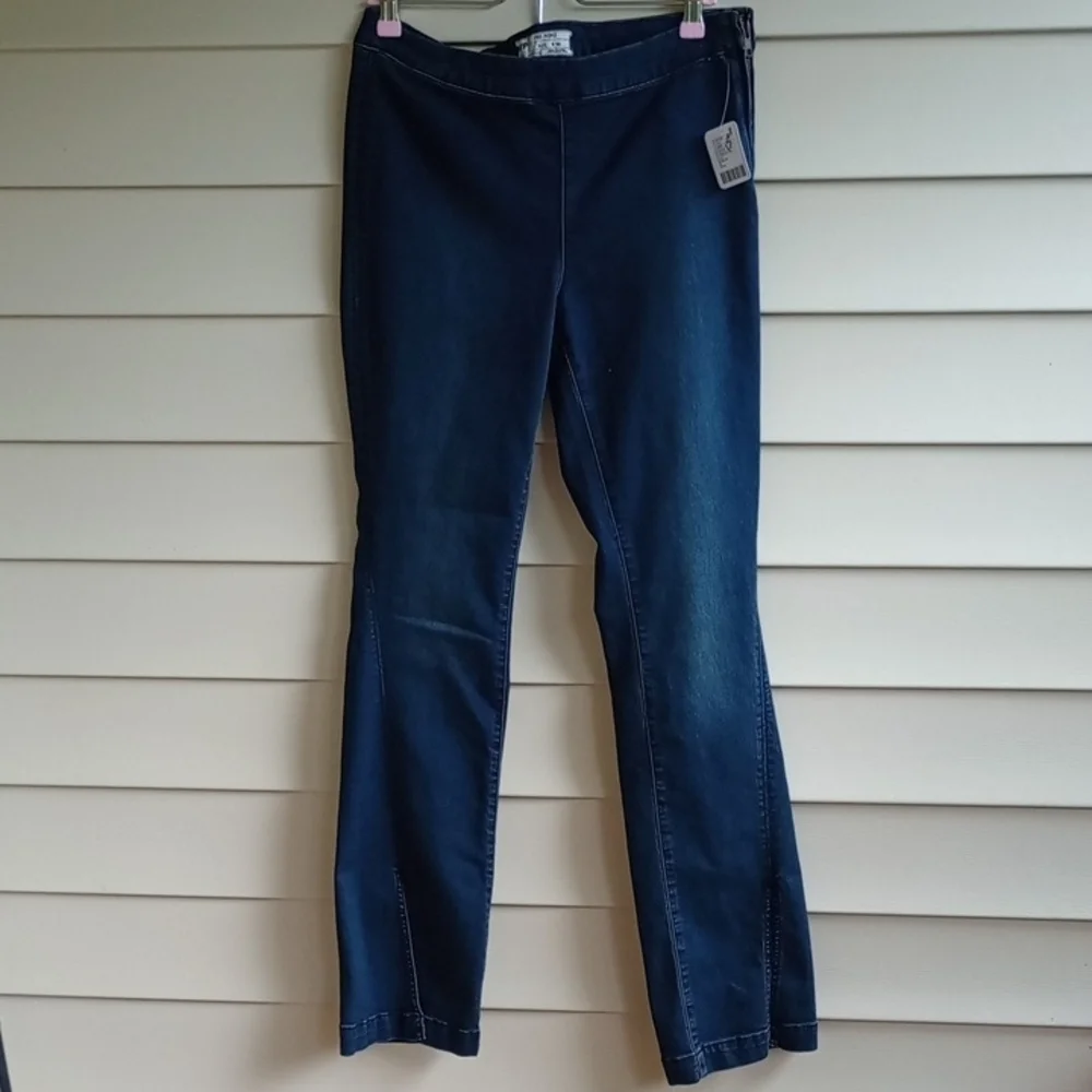 Free People‎ Indigo Straight Leg Jeans NWT